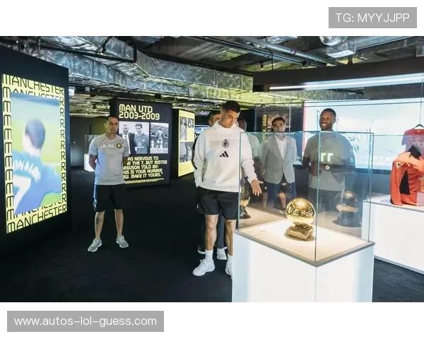 足球巨星瞬间集锦:沉浸式回顾顶级球员震撼表现与传奇时刻 足球巨星瞬间集锦:沉浸式回顾顶级球员震撼表现与传奇时刻